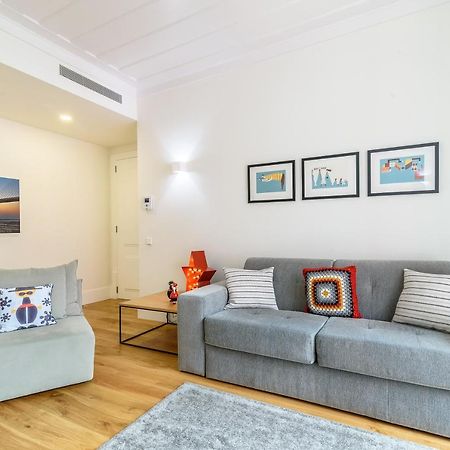 Modern Flat In Downtown Lisbon By Lovelystay Exteriör bild