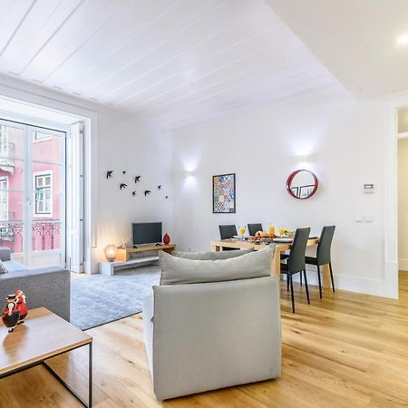 Modern Flat In Downtown Lisbon By Lovelystay Exteriör bild