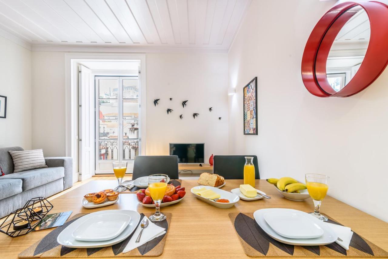 Modern Flat In Downtown Lisbon By Lovelystay Exteriör bild
