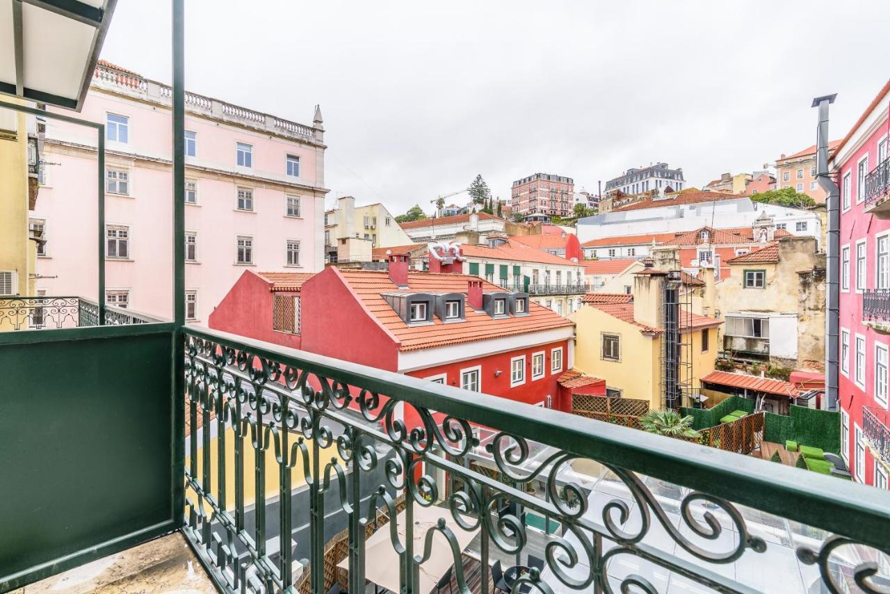 Modern Flat In Downtown Lisbon By Lovelystay Exteriör bild